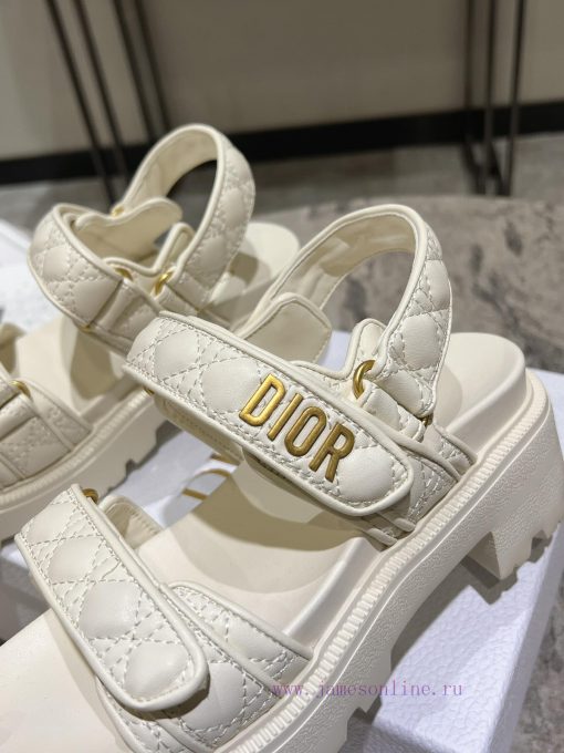 New color top of the line 2024 summer blockbuster super Dior D Home 2024 New Velcro Sandals i6himfh6 - Image 8