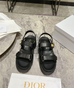 New color top of the line 2024 summer blockbuster super Dior D Home 2024 New Velcro Sandals a8py0yuo