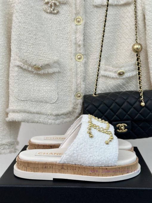 Chanel | Chanel 24P Spring/Summer New Product Pearl Double C Wood Grain Thick Bottom Slippe85aw9lfz - Image 2