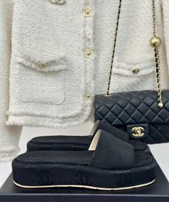 Chanel | Chanel 24P New ProductDouble C presbyopia thick soled slippersThis is really a blesy0pkcxi3