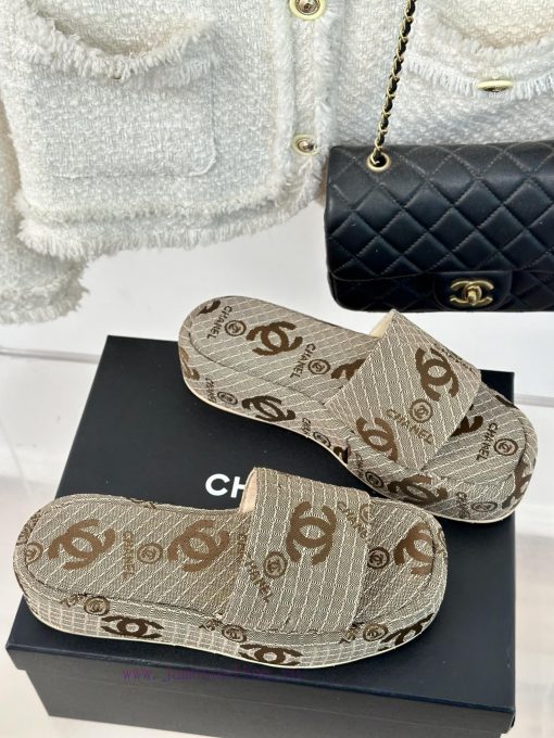 Chanel | Chanel 24P New ProductDouble C presbyopia thick soled slippersThis is really a bles4nat8s46 - Image 4