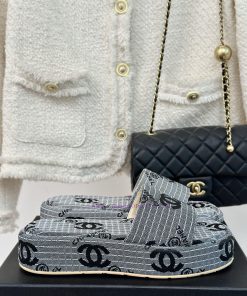 Chanel | Chanel 24P New ProductDouble C presbyopia thick soled slippersThis is really a bleswyvqwk4n