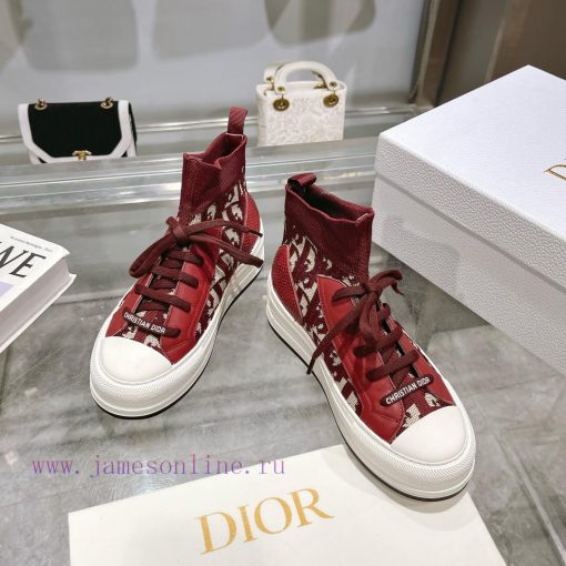 The new Dior Walk'n'Dio sneakers are meticulously crafted with multi-color Oblique printing 364ywqhw - Image 6