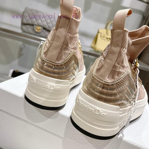 The new Dior Walk'n'Dio sneakers are meticulously crafted with multi-color Oblique printed tttyewnft - Image 10