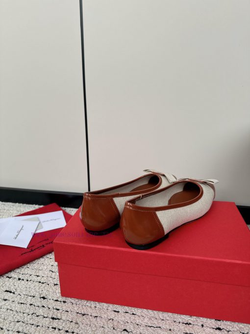 FERRAGAM * 24/Early Spring New SF Ferragamo Flat Single ShoesThis year's hot bow tie is pair45kxc8si - Image 6