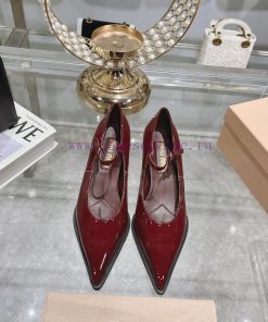 Miu Miu fashion show 24 spring/summer new item hollowed out single shoe 🫅The runway show is k8yhv84v