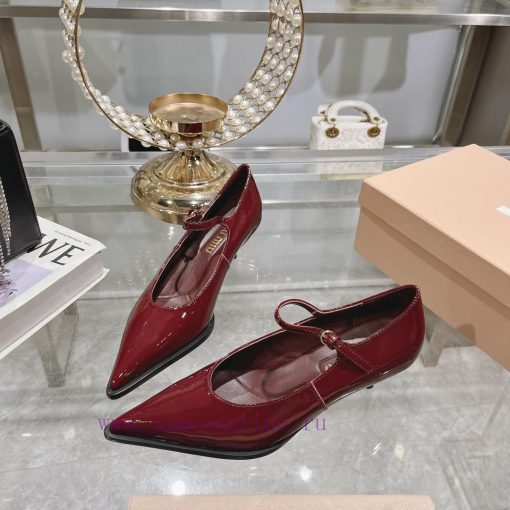 Miu Miu fashion show 24 spring/summer new item hollowed out single shoe 🫅The runway show is k8yhv84v - Image 6