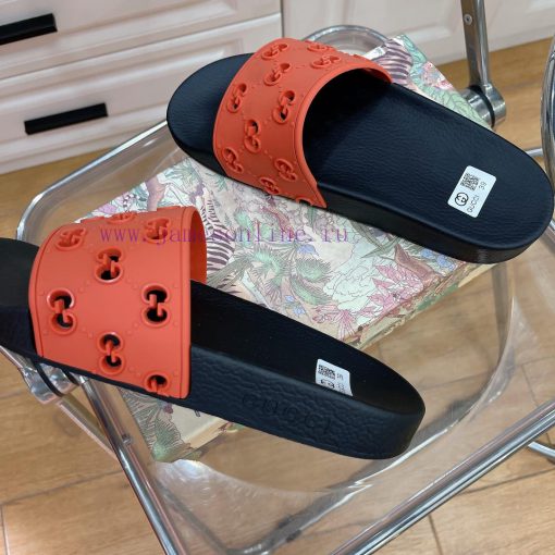 In stock Gucci slippersGucci 2024 couple beach slippers in a single dragOriginal mold openinj5e73y8w - Image 9