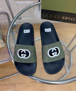 In stock Gucci slippersGucci 2024 couple beach slippers in a single dragOriginal mold openin6otzxfon