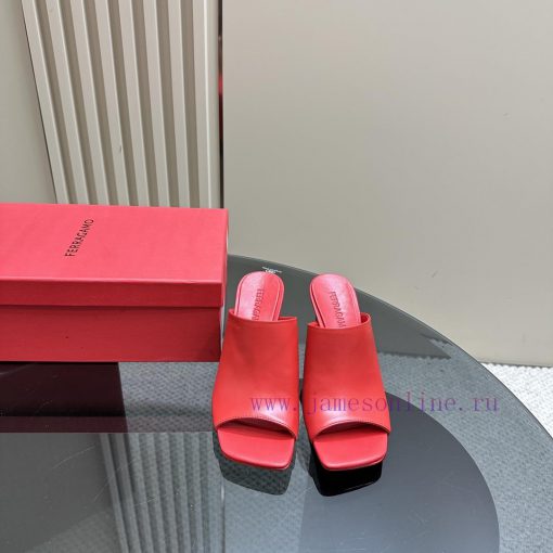 FERRAGAMO open toed sandalsThis open toed casual shoe features a wide decorative band on the2rjhmpvc - Image 7