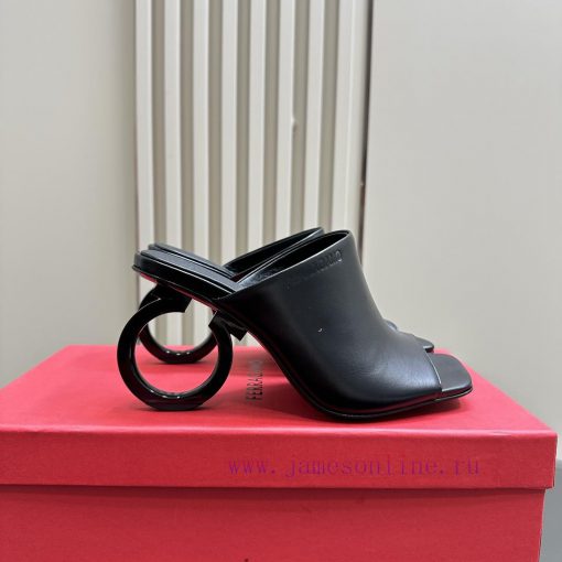 FERRAGAMO open toed sandalsThis open toed casual shoe features a wide decorative band on thedgpw4bxk - Image 8