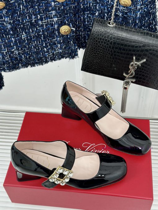 Roger Vivier | RV Classic Diamond BuckleRough heeled Mary Jane single shoesFull of girlish sf0vuqlci - Image 4
