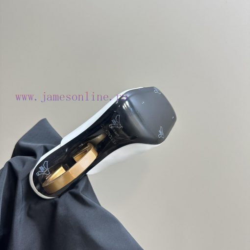 FERRAGAMO open toed sandalsThis open toed casual shoe features a wide decorative band on thewx6ar28k - Image 10