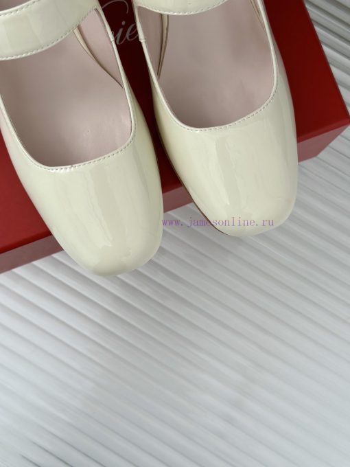 Roger Vivier | RV Classic Diamond BuckleRough heeled Mary Jane single shoesFull of girlish shihslsm0 - Image 8