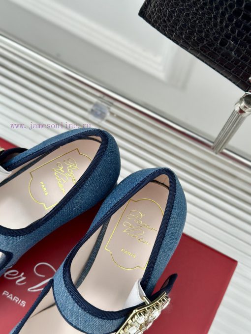 Roger Vivier | RV Classic Diamond BuckleRough heeled Mary Jane single shoesFull of girlish saixym4e7 - Image 9