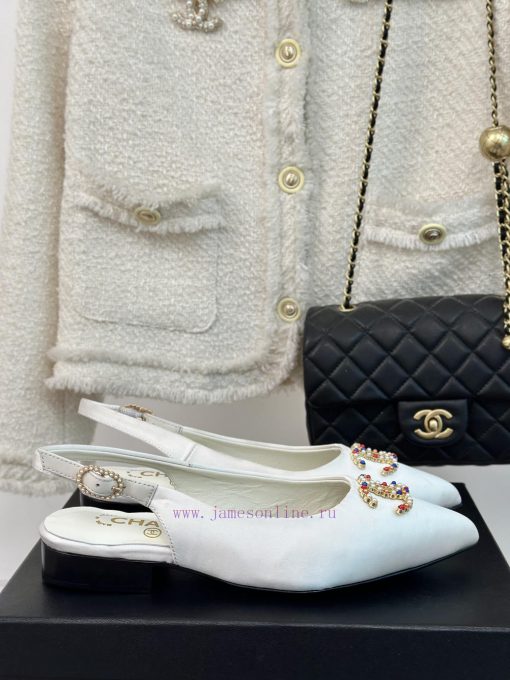 Chanel | Chanel 24P New Product ClassicDouble C-pointed back empty sandalsThe shoe upper is giy6o0xd - Image 2