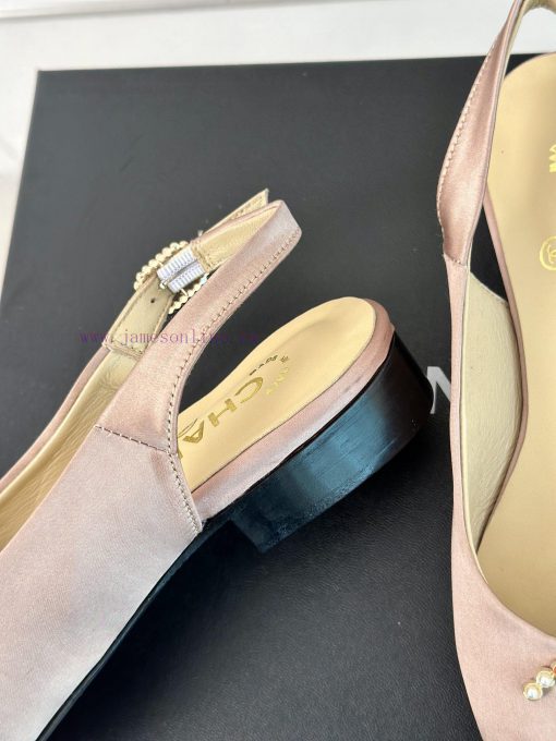 Chanel | Chanel 24P New Product ClassicDouble C-pointed back empty sandalsThe shoe upper is hyq56k3f - Image 7