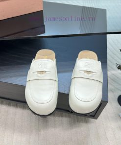 Top Miu Miu 24 Spring/Summer/Low Heel Baotou Muller Slippers are indeed more stunning on thei6qs294g