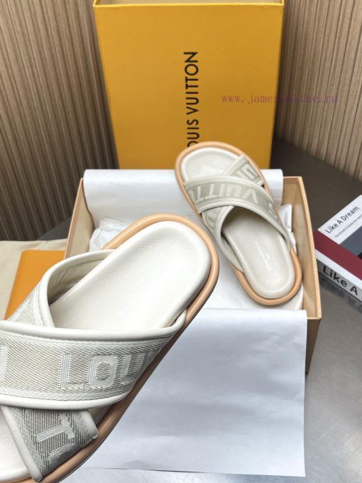Top configuration of Dongguan goodsAutumn LOUIS VUITTON | Louis Vuitton24 𝐬𝐬 Top of the linets7f6ebb - Image 8