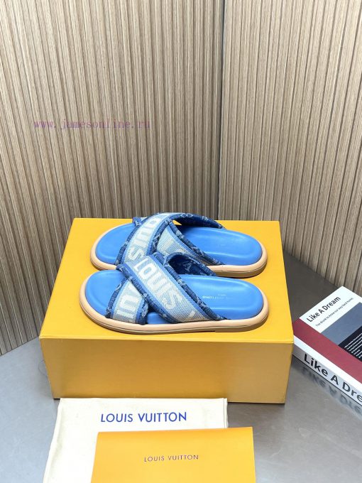 Top configuration of Dongguan goodsAutumn LOUIS VUITTON | Louis Vuitton24 𝐬𝐬 Top of the linegt2nmj02 - Image 3