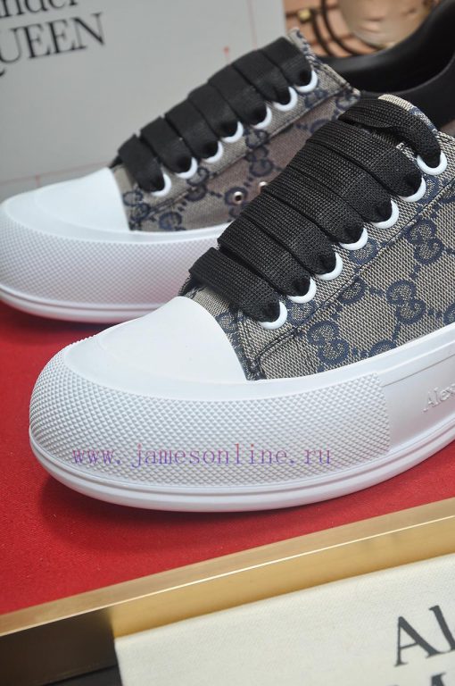P. MQUEEN McQueen Couple's Official Website Simultaneous Release, I can't think of any reasoecxt0rks - Image 8