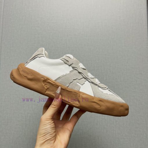 Top tierThe popular SOILIOS brown soil series for couples is inspired by nature. The flying 0b3kxwx4 - Image 6