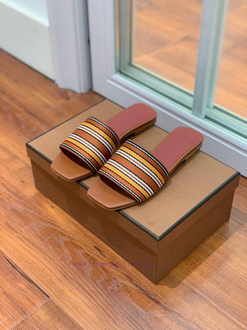 Loro Pian * Prightly Charms series slippersMaterial and fabric: Original cowhide, leather li9e8z3h5e - Image 3