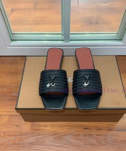 Loro Pian * Prightly Charms series slippersMaterial and fabric: Original cowhide, leather lidi1b0zw5