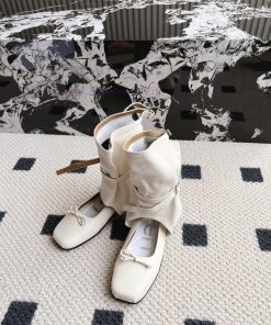Korean niche brand OPEN YY spring/summer fashion show ballet pants and bootsI fell in love wsioowanh