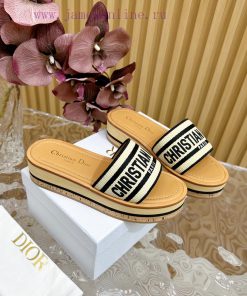 Top tierDIOR2024/𝐒𝐧𝐞𝐰 Spring/Summer New Product Thick Bottom Color blocked Slippers DIOR Dio6lbrkoas
