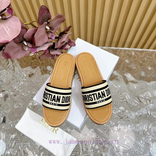 Top tierDIOR2024/𝐒𝐧𝐞𝐰 Spring/Summer New Product Thick Bottom Color blocked Slippers DIOR Dio6lbrkoas - Image 4