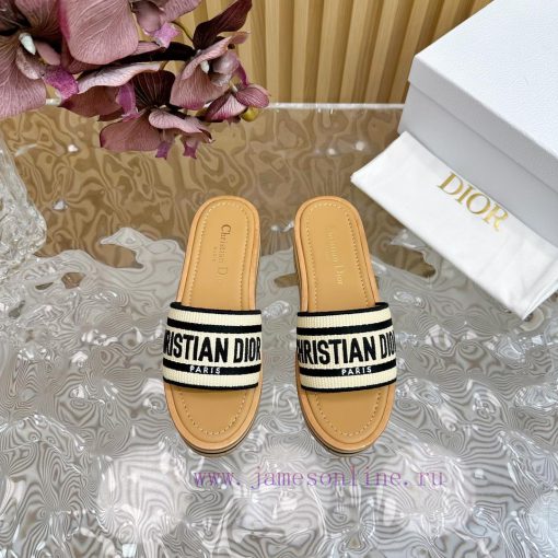 Top tierDIOR2024/𝐒𝐧𝐞𝐰 Spring/Summer New Product Thick Bottom Color blocked Slippers DIOR Dio6lbrkoas - Image 5