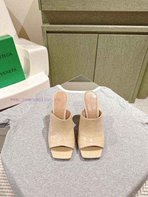 | ²⁰²4 𝐬𝐬  🤍🤎 BV Knot series metal heel slippers with high heels~Original version and 8.5 1:40m67yb5