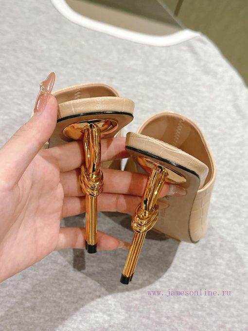 | ²⁰²4 𝐬𝐬  🤍🤎 BV Knot series metal heel slippers with high heels~Original version and 8.5 1:40m67yb5 - Image 7