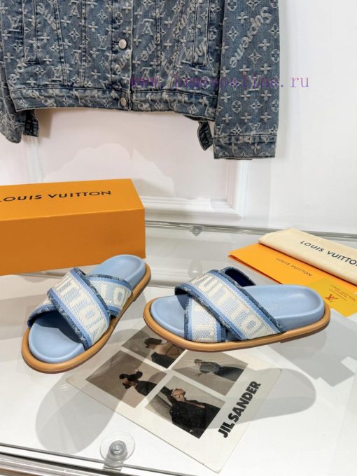 LV couple styleMain embossed slippers hard goods newly launchedA high-end purchasing productz4v8m31i - Image 3