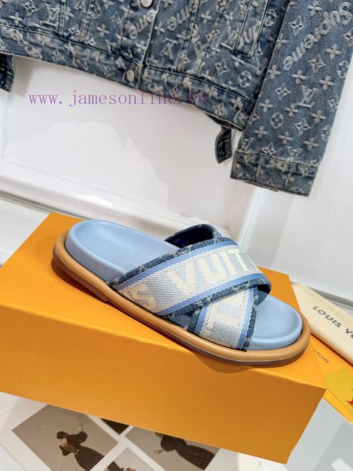 LV couple styleMain embossed slippers hard goods newly launchedA high-end purchasing productz4v8m31i - Image 8