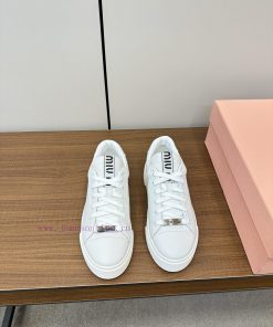 Miumiu Miumiu 🧡 2024 new top casual white shoesNew release of casual white shoes and hard goqohwvpx3