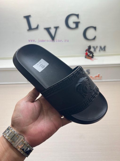 Versace slippers men's high-end brand official website 11 latest masterpiece original mold c1edncnjh