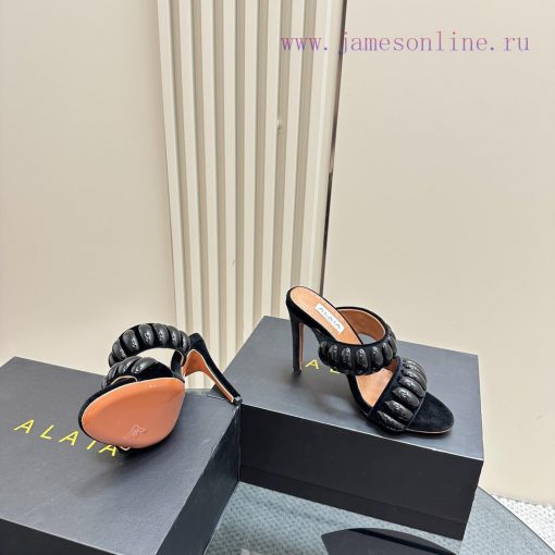 ALAIA24 spring/summer silver metallic suede sandals have insights into women's body shape, t80cpft9o - Image 5