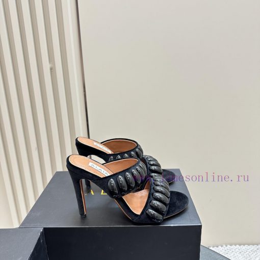 ALAIA24 spring/summer silver metallic suede sandals have insights into women's body shape, t80cpft9o - Image 6