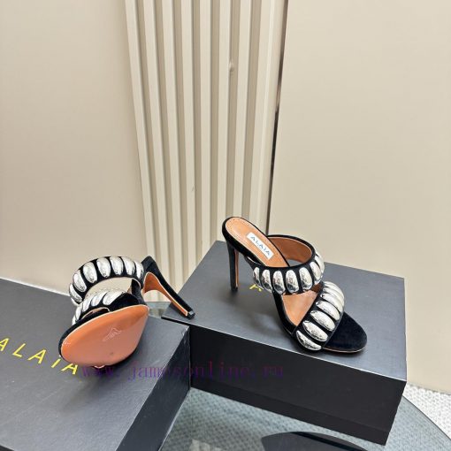 Black Color 380ALAIA24 spring/summer silver metallic suede sandals have insights into women'x8y9l2dr - Image 5
