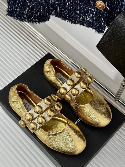 AlAIA | Classic retro pearl Mary Jane shoes from AlAIAFull of girlish style, with both moderimp6ibob - Image 4