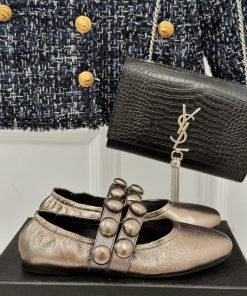 AlAIA | Classic retro pearl Mary Jane shoes from AlAIAFull of girlish style, with both moderfnggsd9c