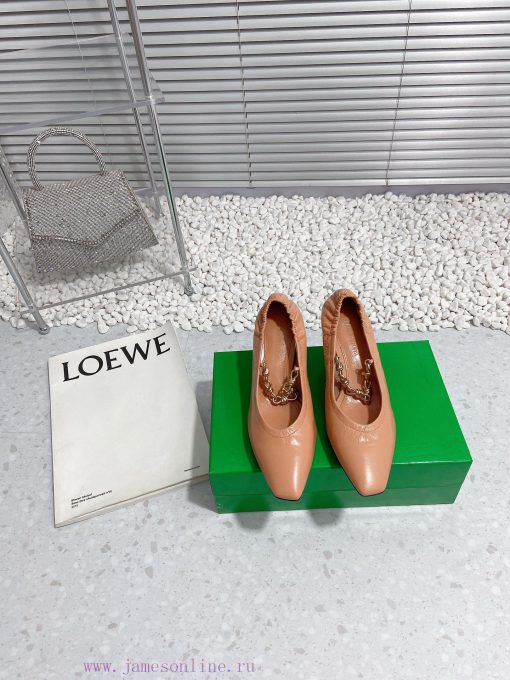 Bottega Veneta 24 new BV small square chain high heels single shoe◾ Shoe upper made of cowhihs6q8e8g