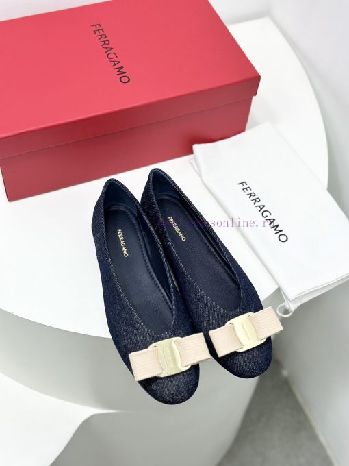 24ss FERRAGAMO new retro style flat witch shoes grandma shoesFerragamo's new witch shoes are1ejhf8cb - Image 2