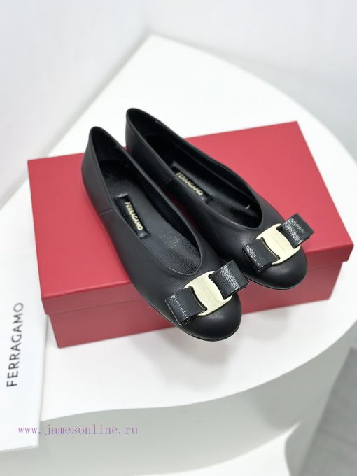 24ss FERRAGAMO new retro style flat witch shoes grandma shoesFerragamo's new witch shoes arekfigf9e5 - Image 5