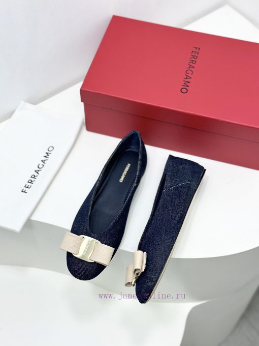 24ss FERRAGAMO new retro style flat witch shoes grandma shoesFerragamo's new witch shoes are1ejhf8cb - Image 6