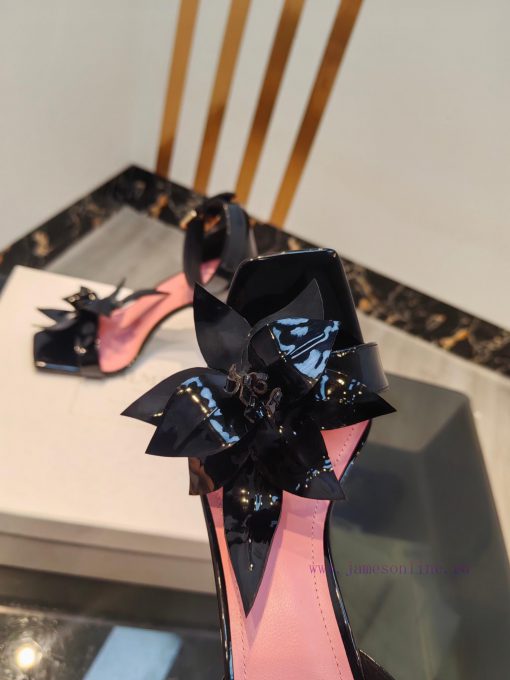 Out, Balmain 2024 Spring/Summer Fashion Show Center Control High Heel SandalsBrand Balmain 𝘽ltrdwh4f - Image 5
