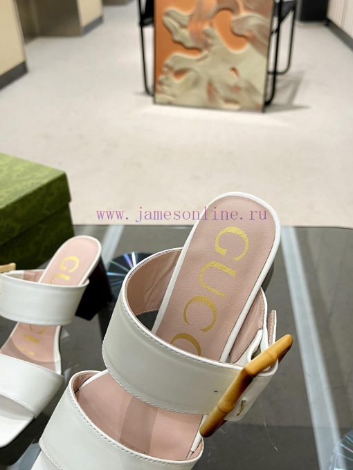 P, genuine leather outsoleGucclGucci's new bamboo buckle sandals The design is perfectly cra3a0uk84c - Image 10