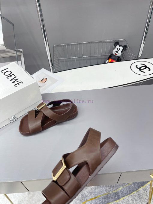 The new Roman sandals are here, comfortable yet not monotonousSandals made of Ease sheepskint6egckg5 - Image 6